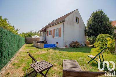 Maison - 180 m² - 8 pièces