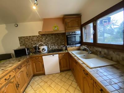 Maison - 159 m² - 5 pièces