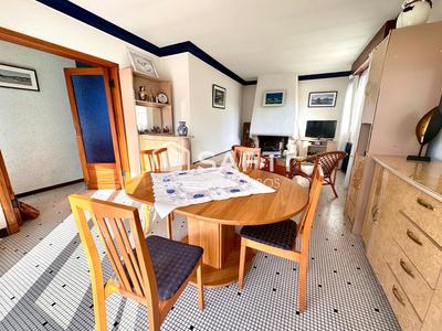 Maison - 80 m² - 4 pièces