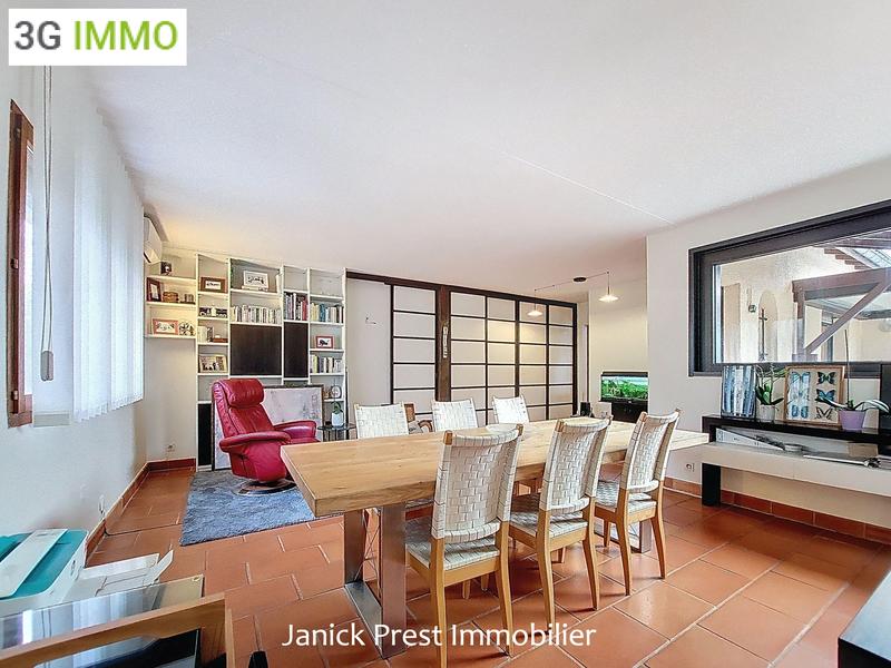 Maison - 152 m² - 7 pièces