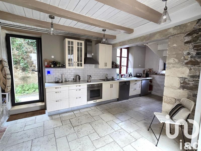 Maison - 158 m² - 6 pièces