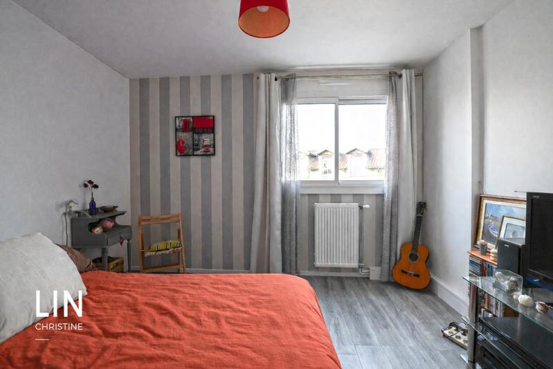 Appartement - 105 m² - 4 pièces