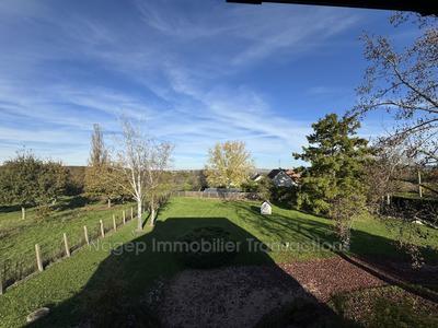 Maison - 259 m² - 8 pièces