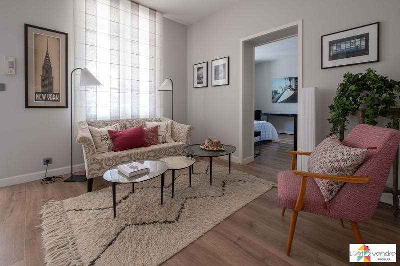 Villa - 204 m² - 8 pièces