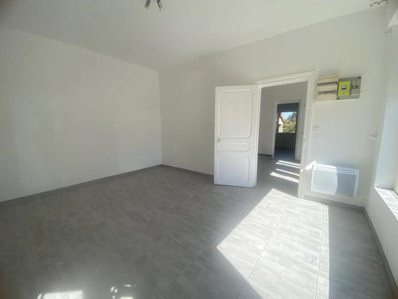 Maison - 93 m² - 6 pièces