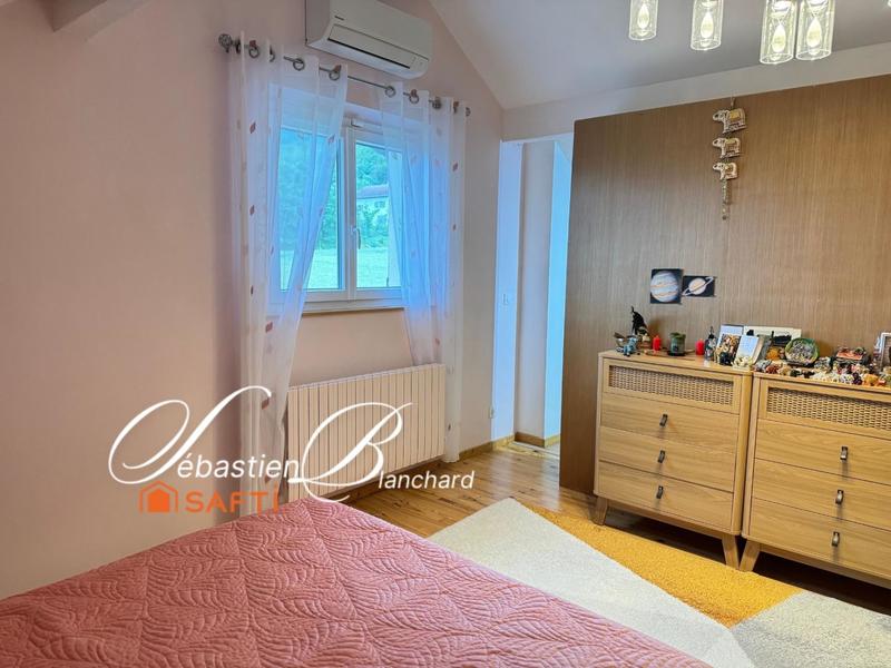 Villa - 135 m² - 6 pièces