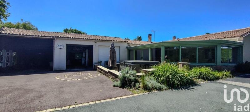 Maison - 182 m² - 6 pièces