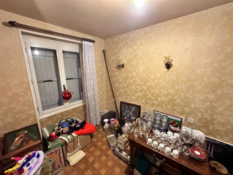 Maison - 220 m² - 8 pièces