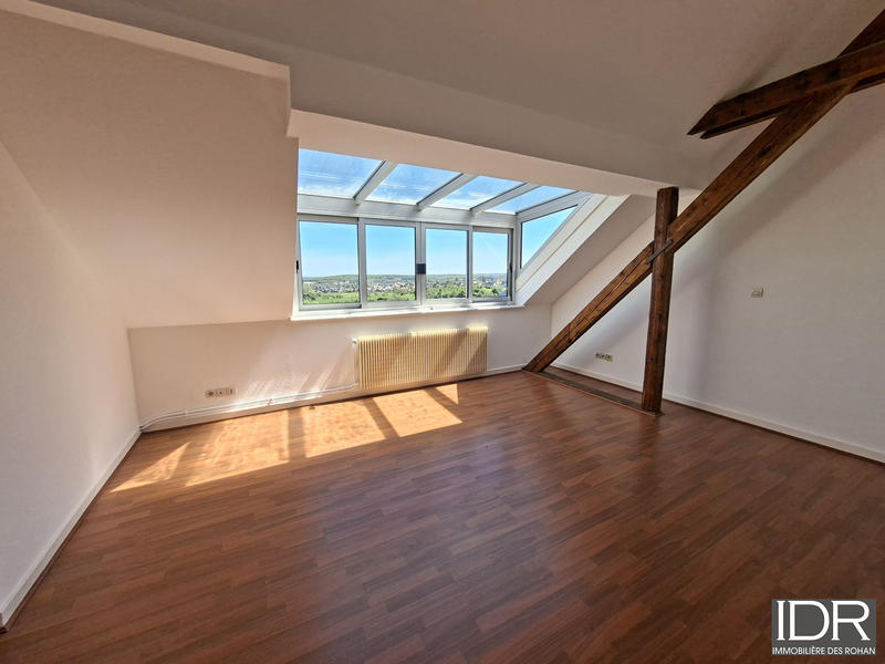 Appartement - 89 m² - 4 pièces