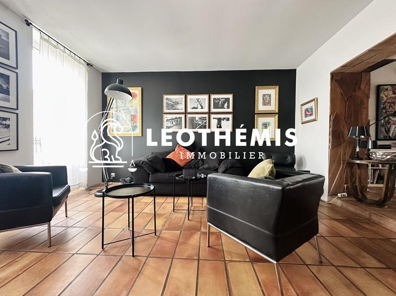 Maison - 184 m² - 5 pièces