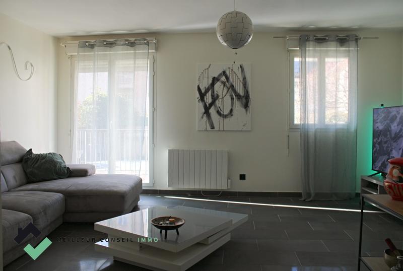 Appartement - 64 m² - 3 pièces