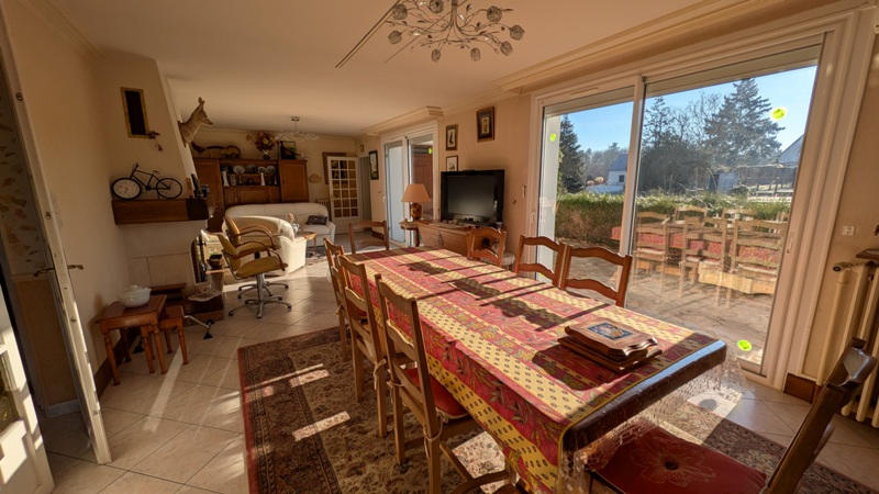 Maison - 283 m² - 7 pièces