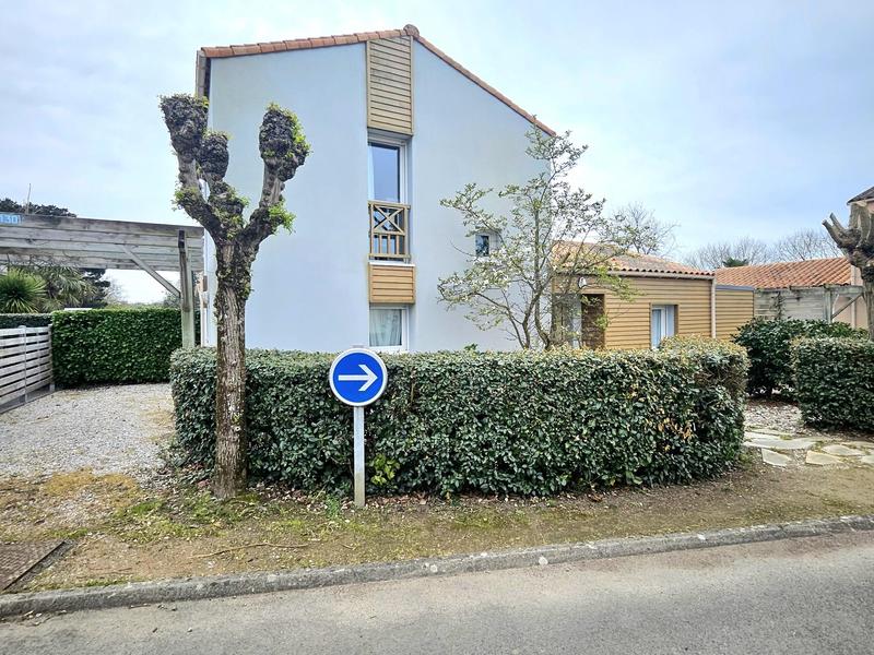 Maison - 98 m² - 4 pièces