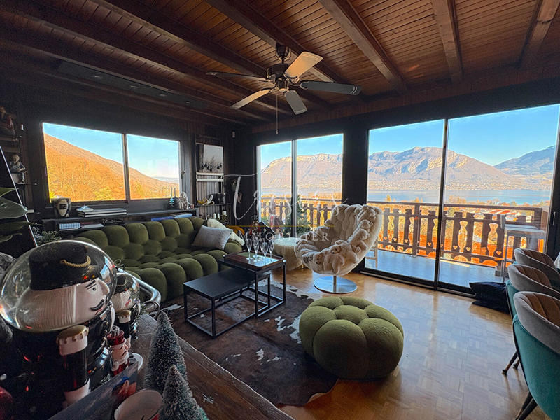 Maison - 140 m² - 6 pièces