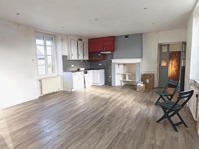 Maison - 134 m² - 8 pièces