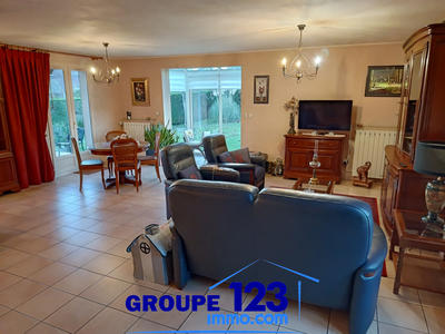 Maison - 199 m² - 5 pièces