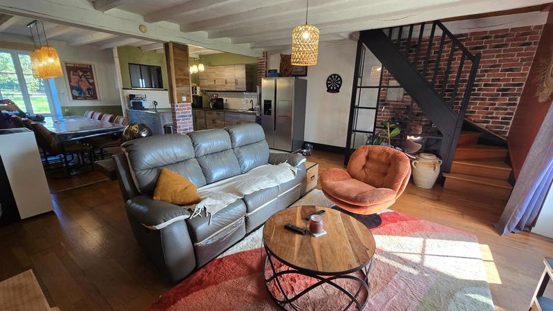 Maison - 150 m² - 4 pièces