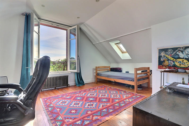 Maison - 120 m² - 6 pièces