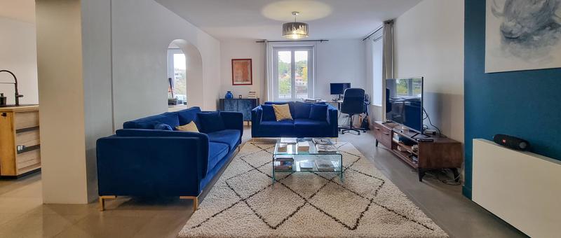 Appartement - 136 m² - 6 pièces