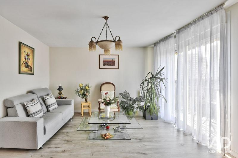 Appartement - 95 m² - 4 pièces