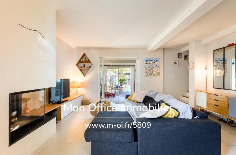 Maison - 110 m² - 5 pièces