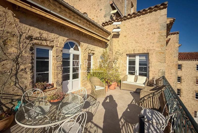 Appartement - 91 m² - 4 pièces