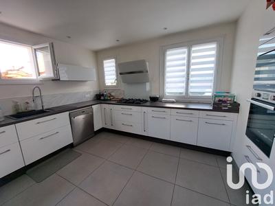 Maison - 130 m² - 6 pièces