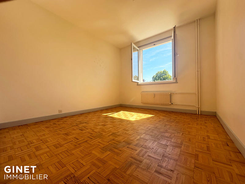 Appartement - 75 m² - 4 pièces