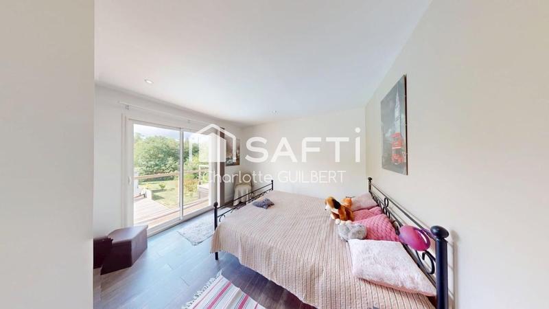 Maison - 135 m² - 4 pièces