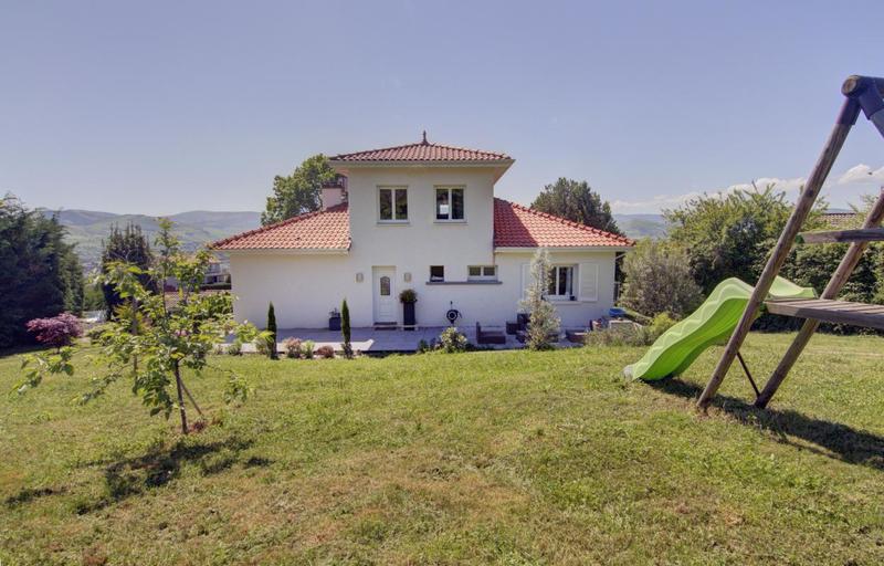 Maison - 135 m² - 5 pièces