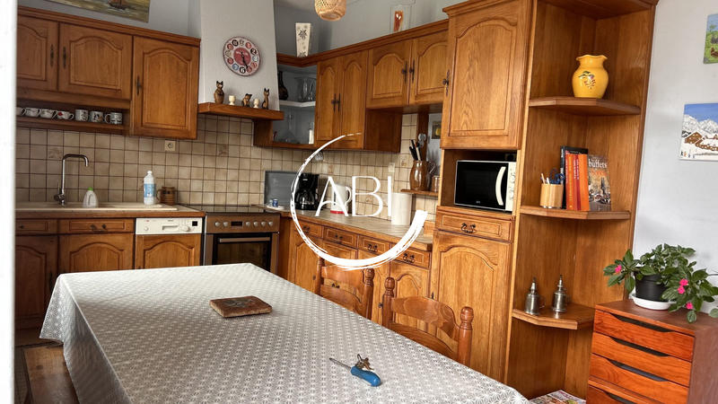 Maison ancienne - 105 m² - 5 pièces