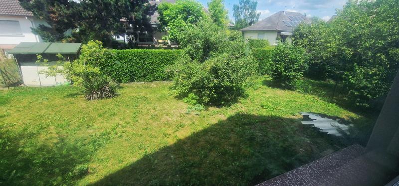 Maison traditionnelle - 230 m² - 8 pièces