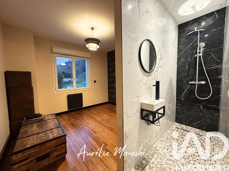 Maison - 85 m² - 3 pièces