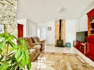 Maison - 184 m² - 6 pièces