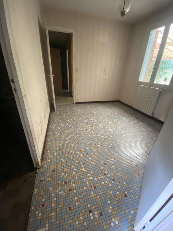 Maison - 85 m² - 5 pièces