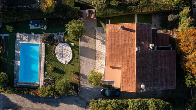 Maison - 182 m² - 8 pièces