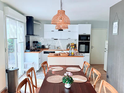 Maison - 160 m² - 6 pièces