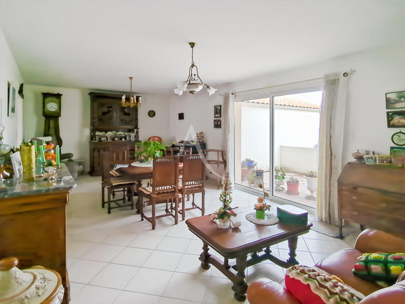 Appartement - 79 m² - 3 pièces