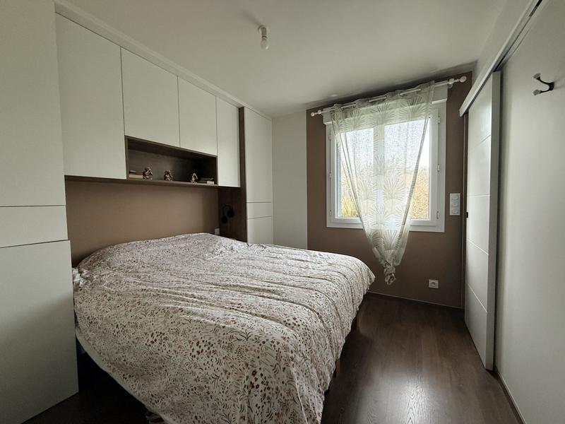 Maison traditionnelle - 118 m² - 8 pièces