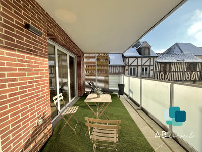 Appartement - 100 m² - 4 pièces