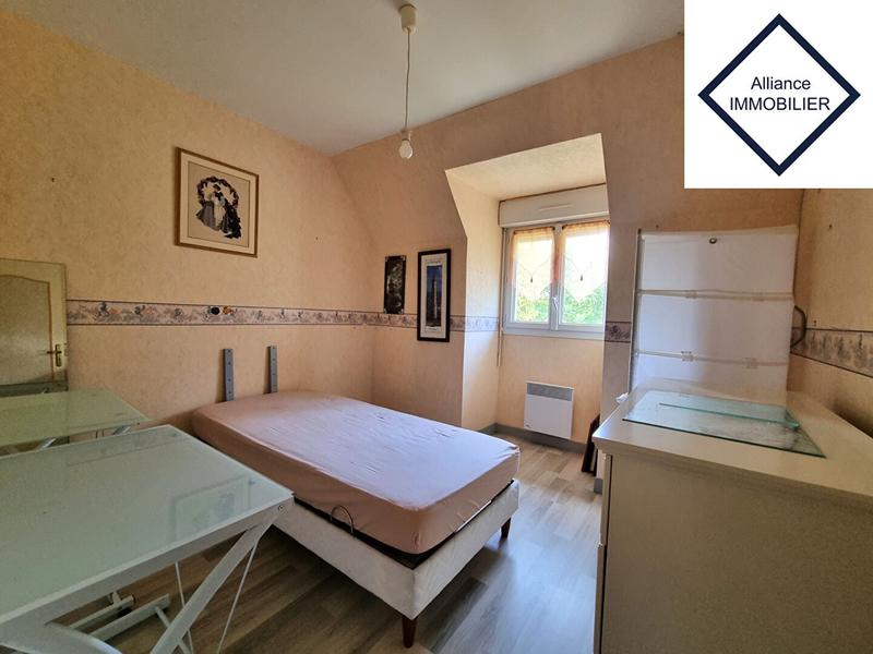 Maison - 95 m² - 6 pièces