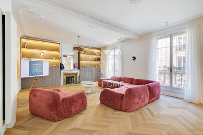 Appartement - 180 m² - 6 pièces