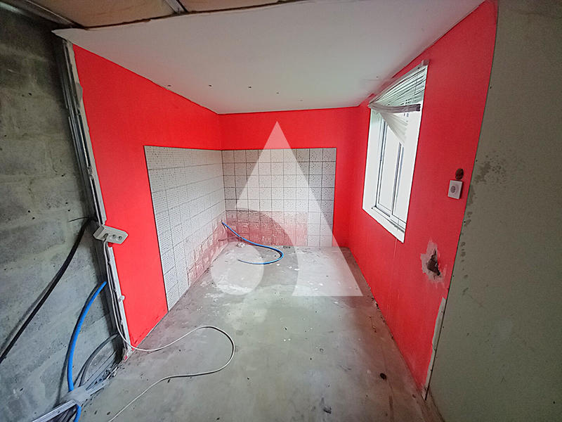 Maison - 75 m² - 5 pièces