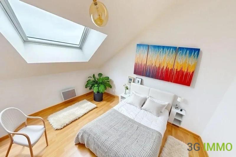 Appartement - 65 m² - 5 pièces