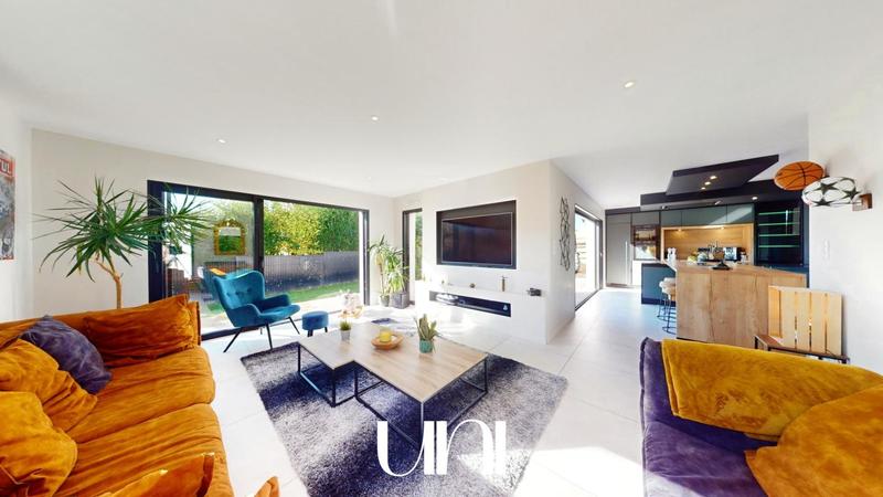 Maison - 162 m² - 5 pièces