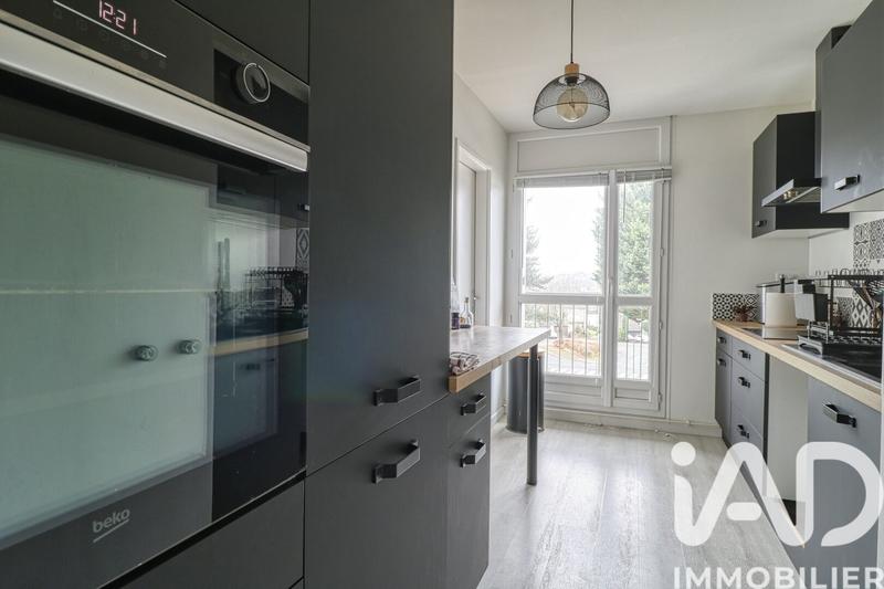 Appartement - 82 m² - 4 pièces