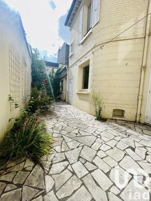 Maison de ville - 145 m² - 8 pièces