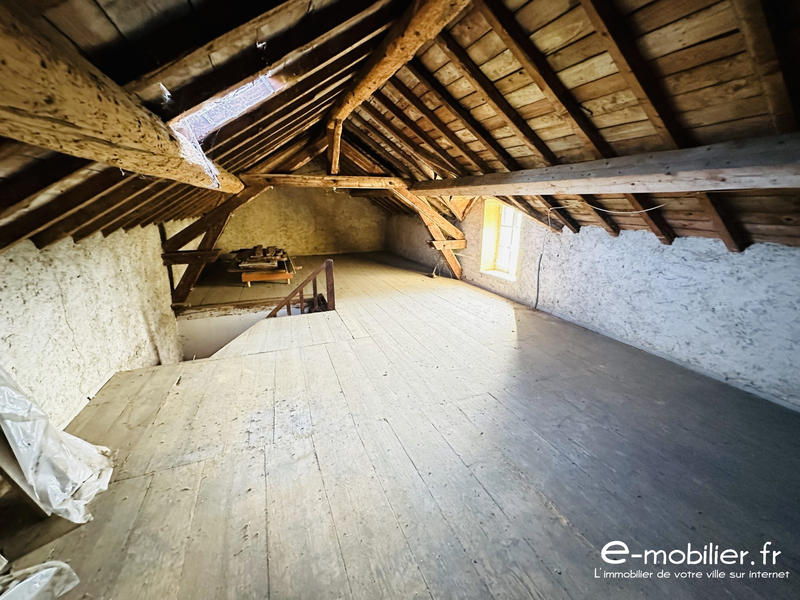 Maison - 110 m² - 4 pièces