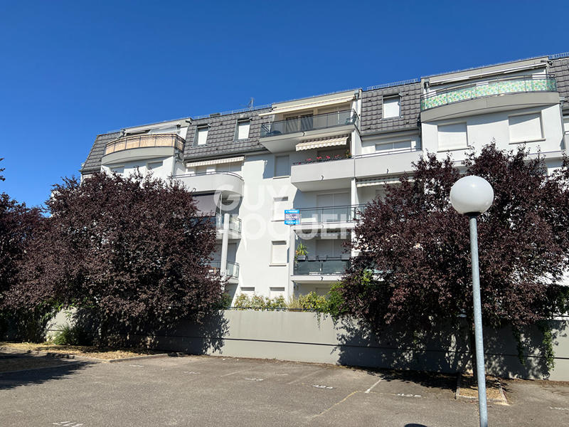 Appartement - 64 m² - 3 pièces