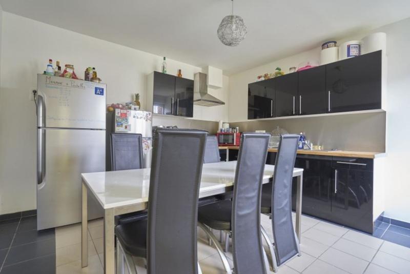 Maison - 107 m² - 6 pièces